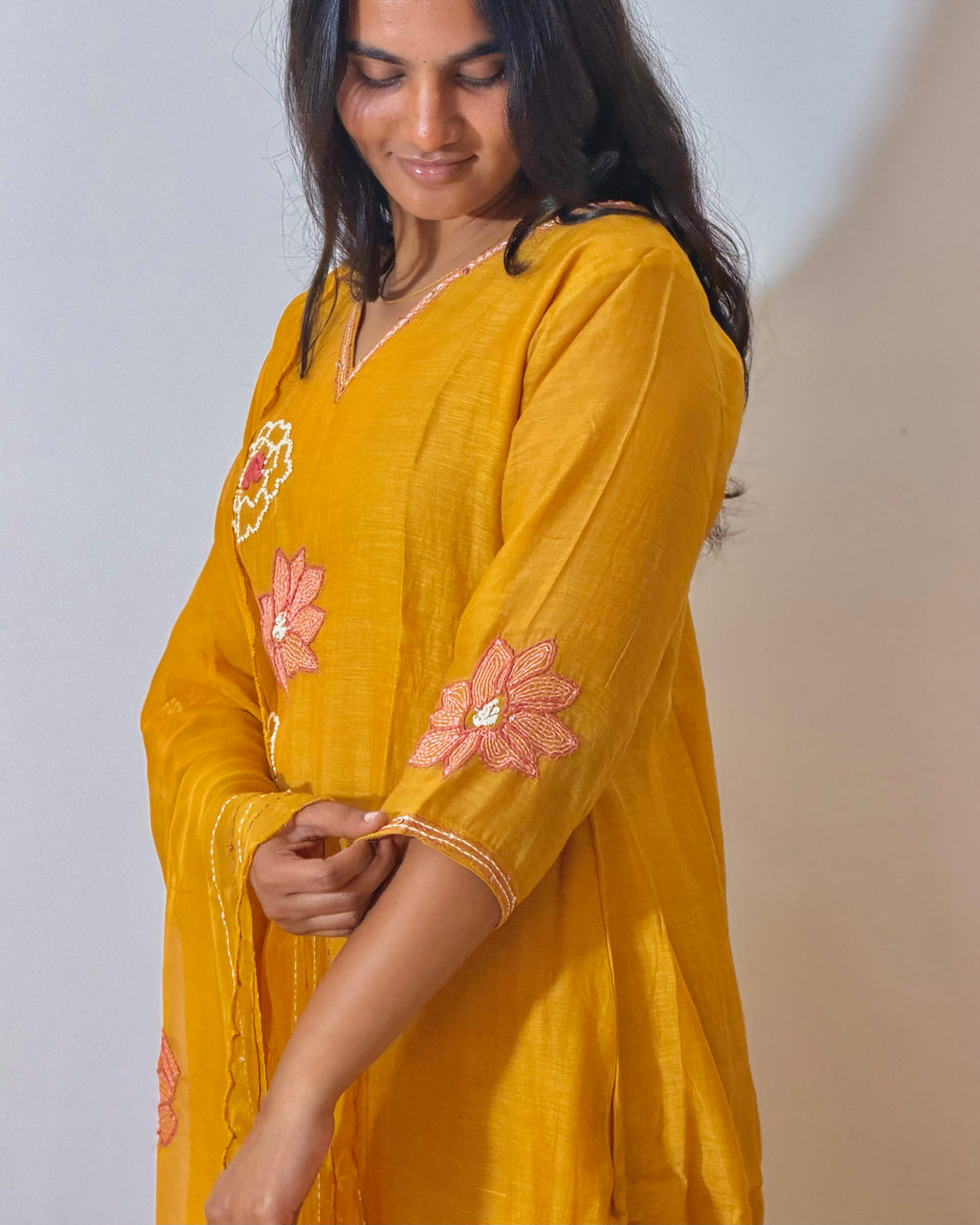 Saffron Bloom Set