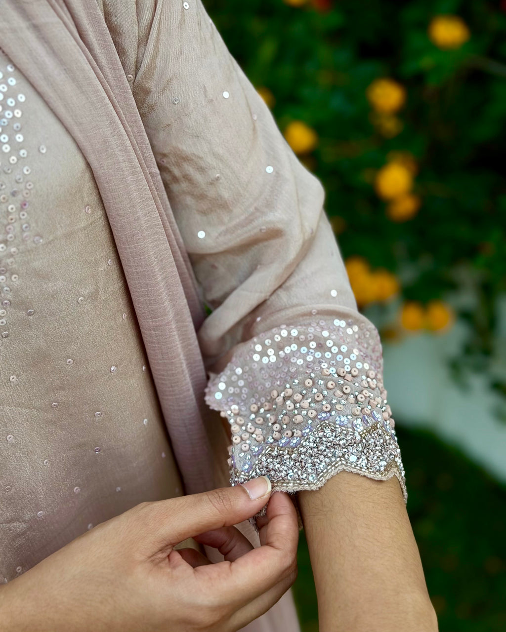 Noor set