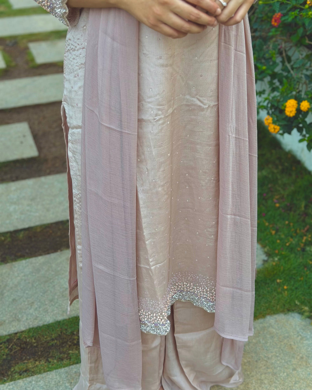 Noor set
